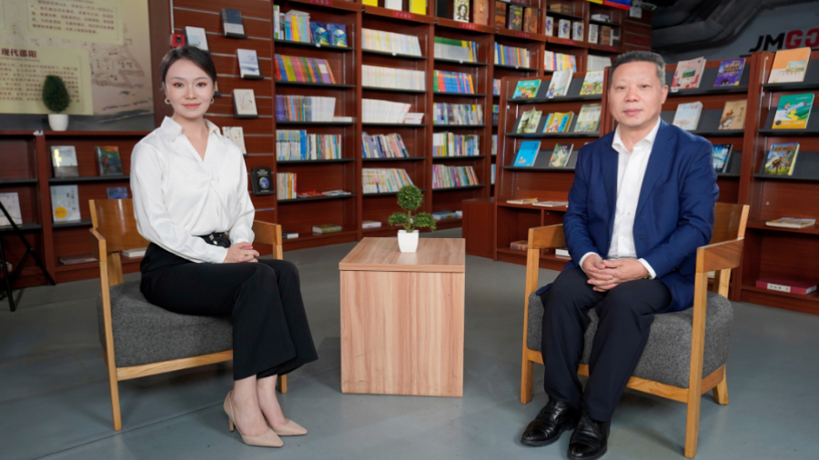 學(xué)黨史·銘初心|黃光榮：加大對全民閱讀活動支持力度 鼓勵(lì)社會力量參與閱讀設(shè)施建設(shè)