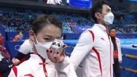 摸摸“冰墩墩”能有好運(yùn)氣？奧運(yùn)選手的“幸運(yùn)密碼”藏不住了