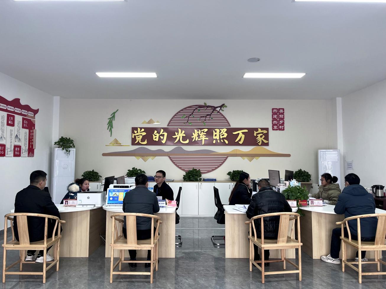 “甜成辦·隆暢通”平臺融合賦能，疏通基層政務(wù)服務(wù)“神經(jīng)末梢”