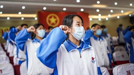 以青春之我，貢獻偉大時代