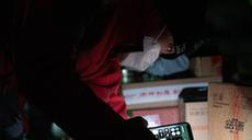 新華全媒+丨京外支援、夜間派送，疏通北京快遞堵點(diǎn)