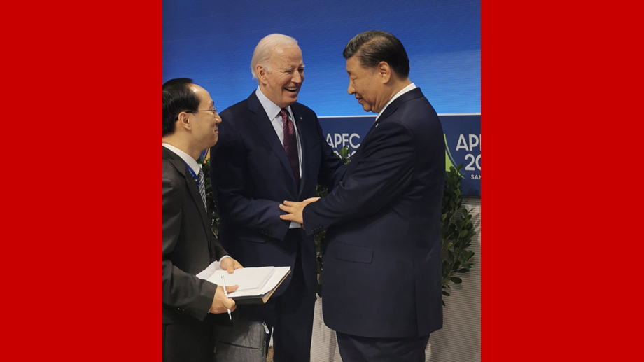 APEC會議結(jié)束時，拜登總統(tǒng)與習(xí)主席話別